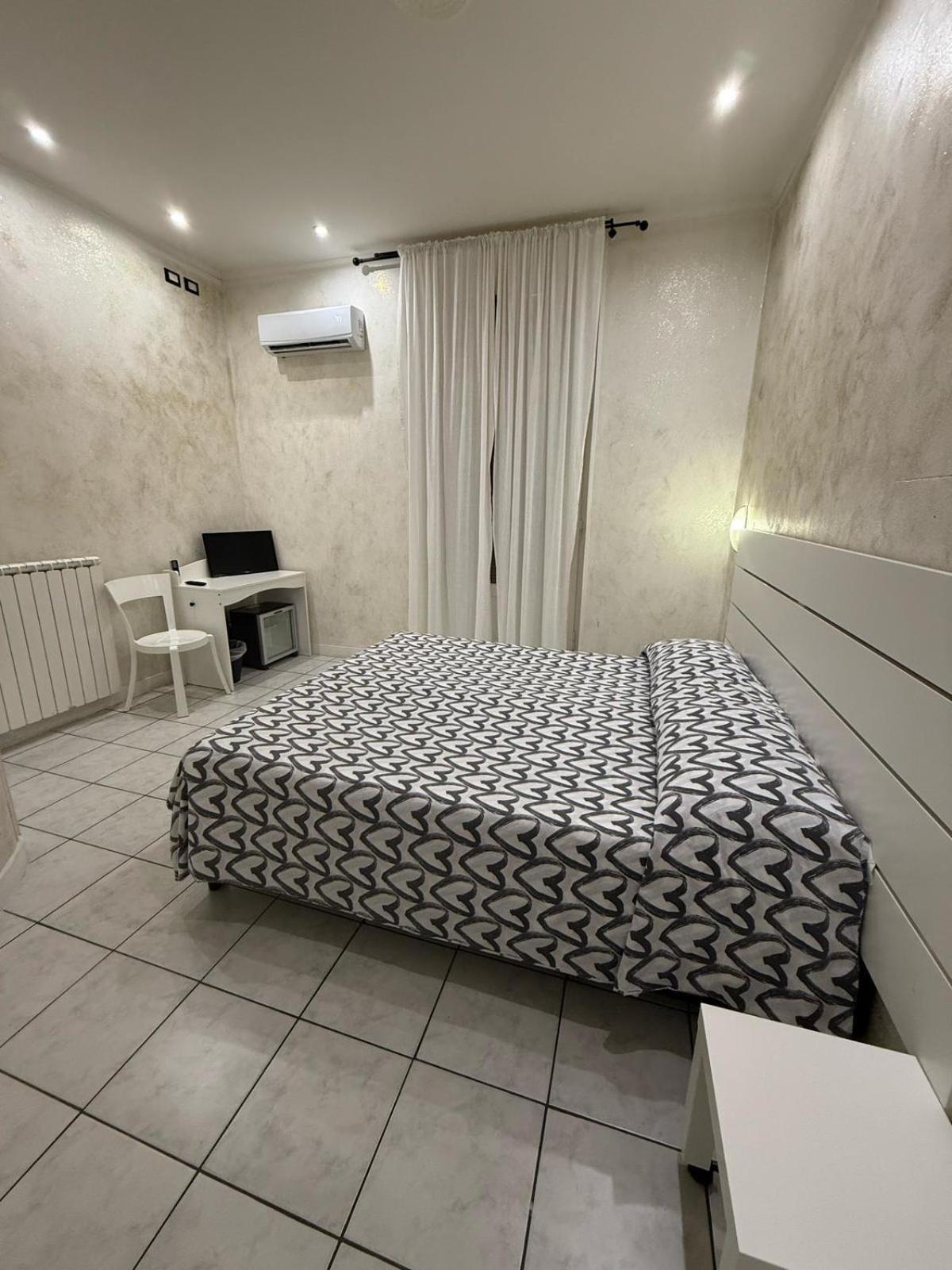 Pollon Inn Sanremo Exterior foto